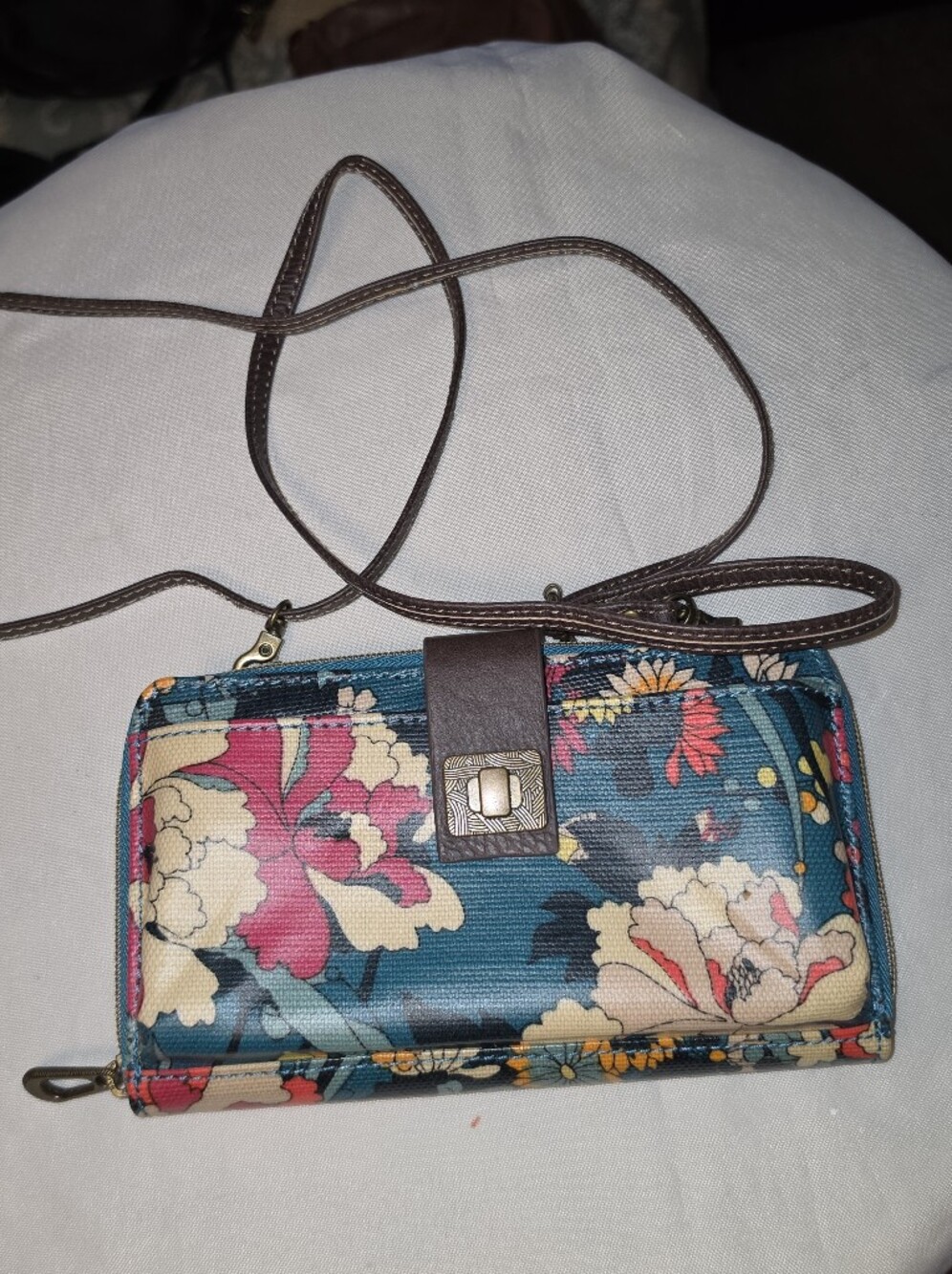Sakroots Crossbody/Wallet Bag